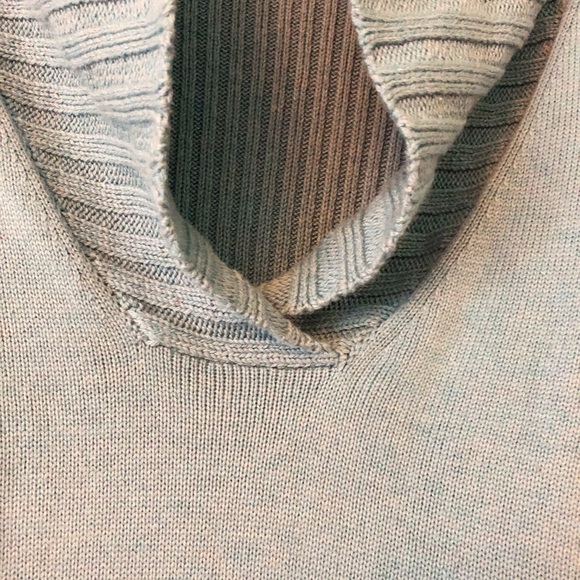 NWOT Light gauge sweater.  Pretty blue. - Picture 3 of 3
